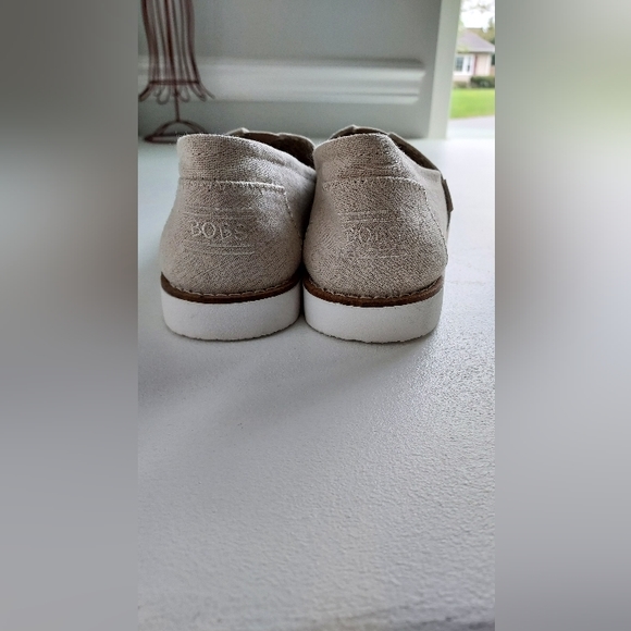 BOBS from skechers memory foam Plush Peace and Love Slip On shoes Sz 10 NWOB - Picture 4 of 5